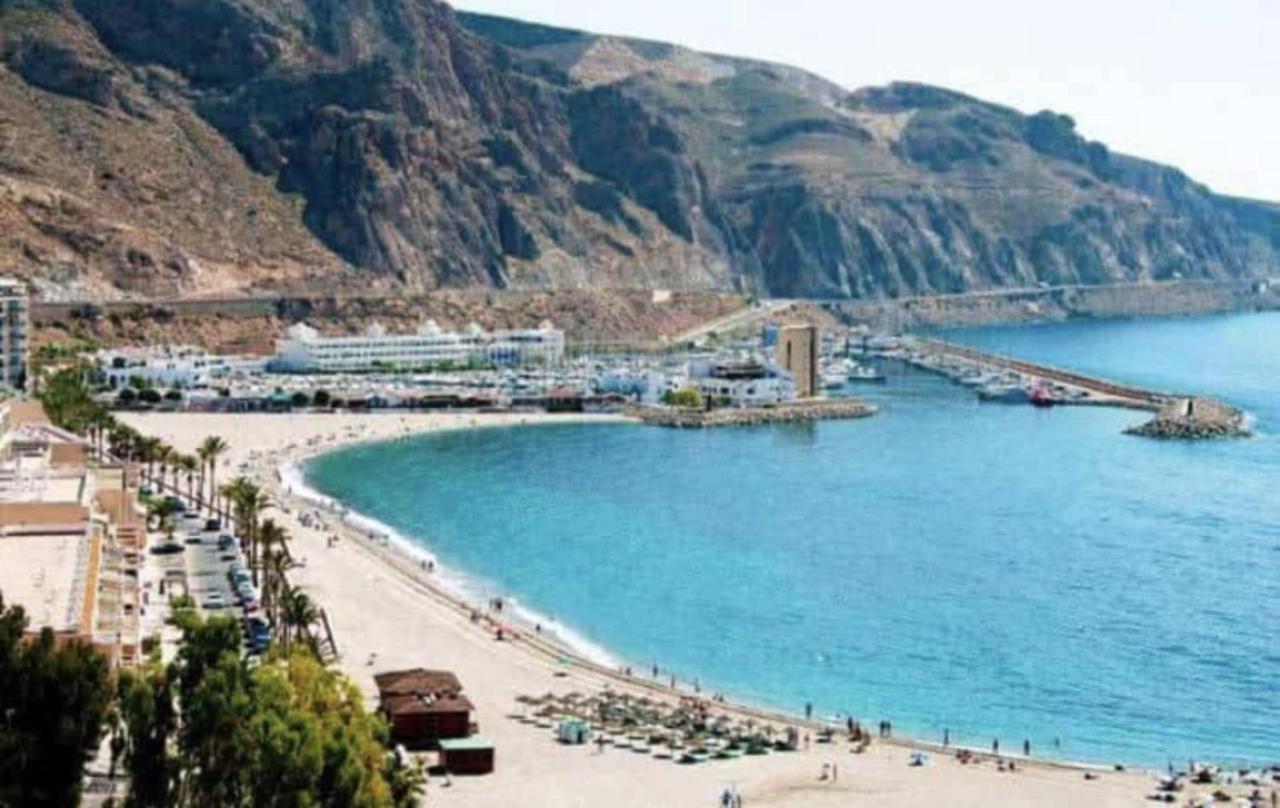 Captivating 2-Bed Apartment In Aguadulce Aguadulce  Eksteriør bilde