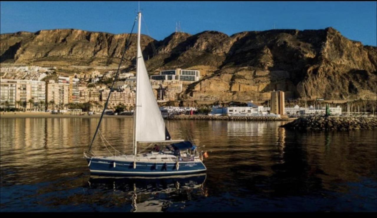 Captivating 2-Bed Apartment In Aguadulce Aguadulce  Eksteriør bilde